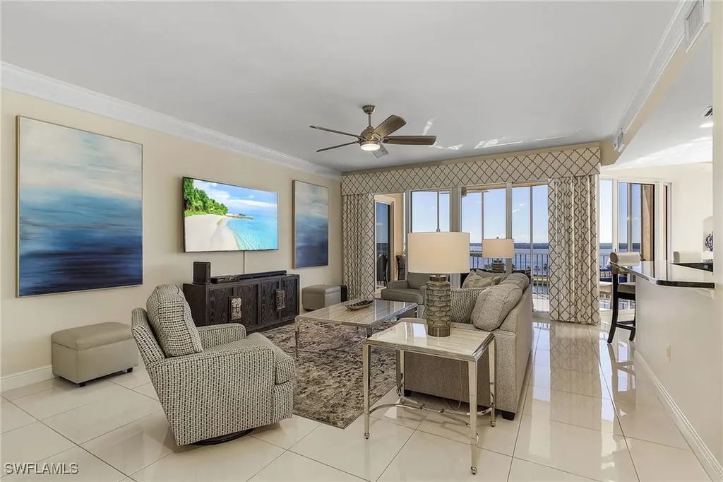 6021 Silver King Boulevard Cape Coral FL 33914