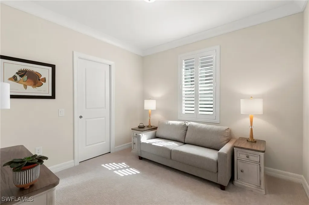 238 Indies Drive E Naples FL 34114
