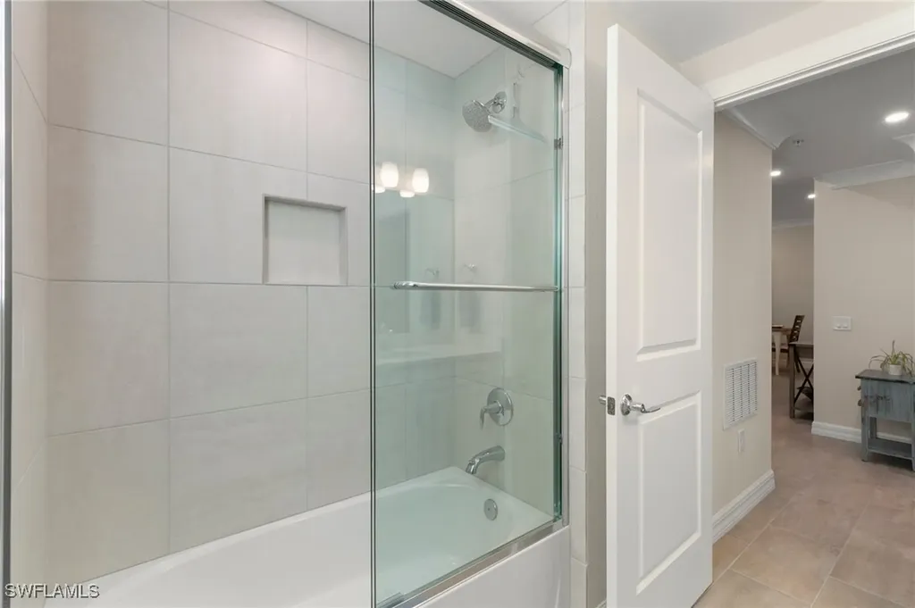 238 Indies Drive E Naples FL 34114