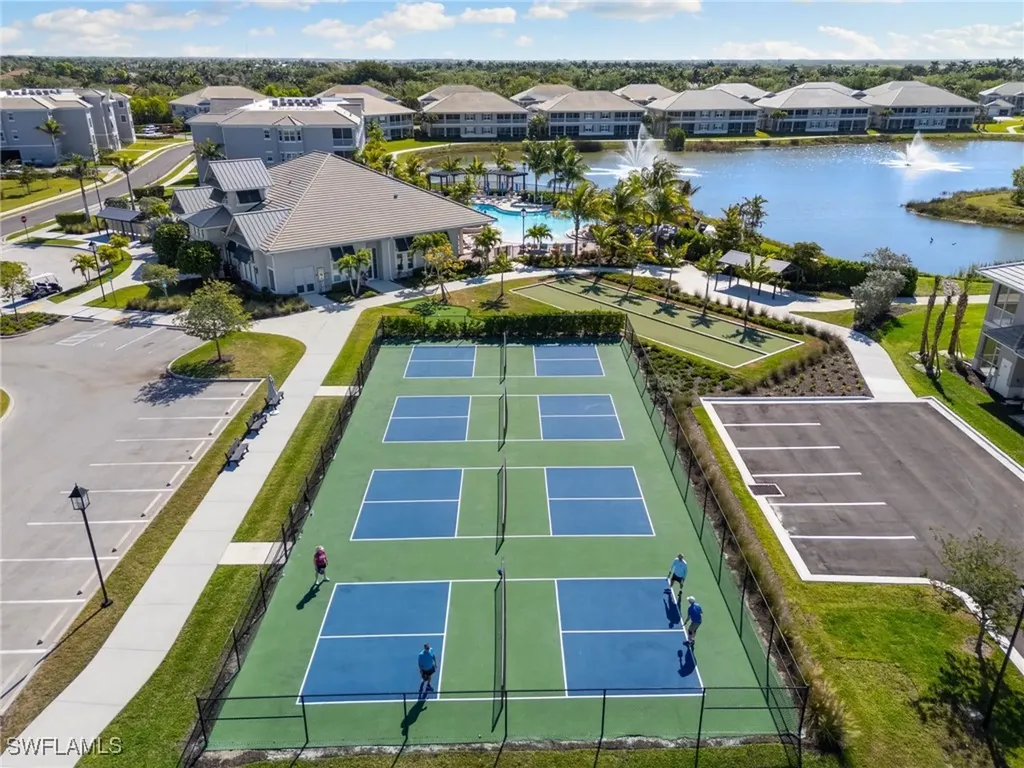 238 Indies Drive E Naples FL 34114
