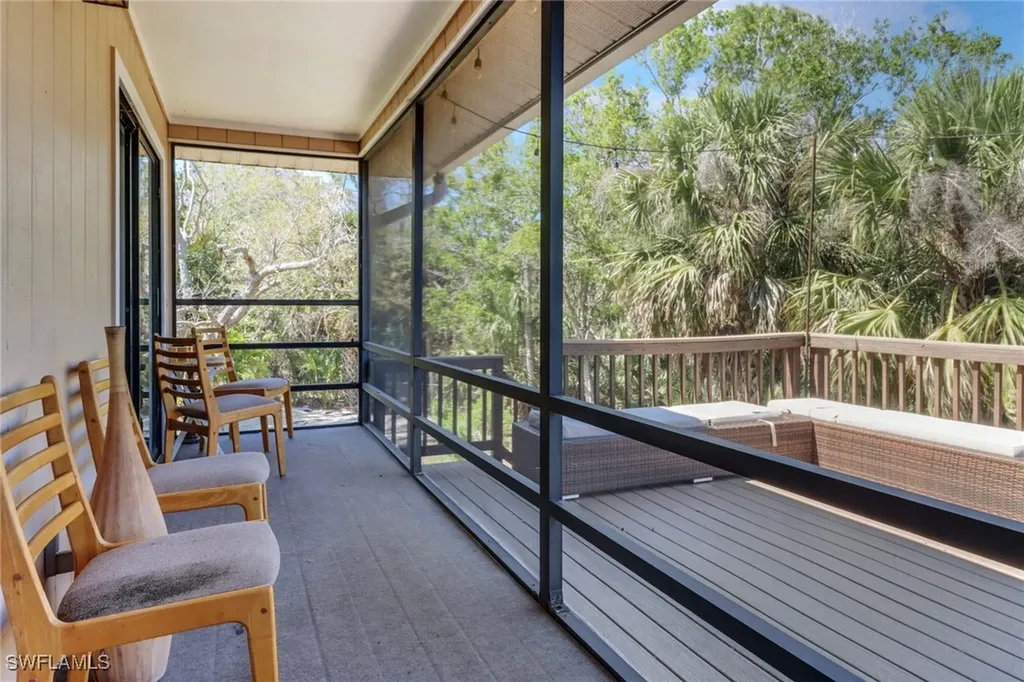 4764 Pembrooke Lane Bonita Springs FL 34134