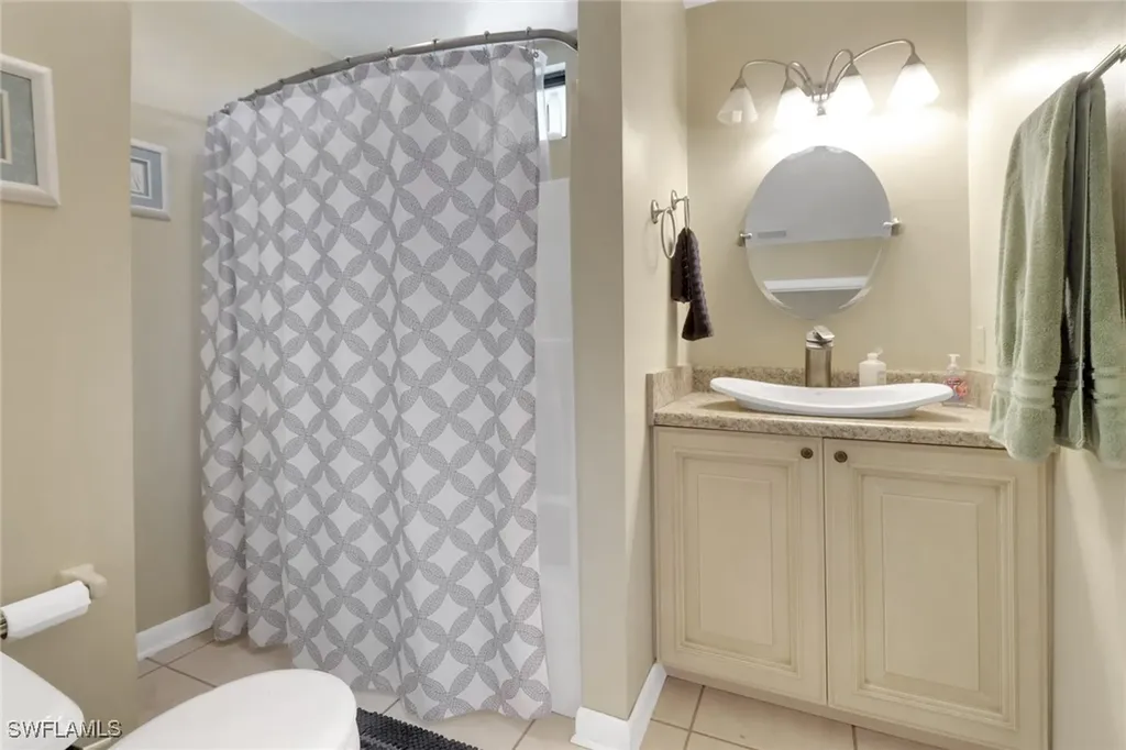 4764 Pembrooke Lane Bonita Springs FL 34134