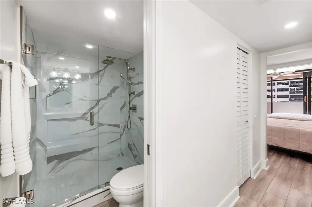 4005 Gulf Shore Boulevard N Naples FL 34103