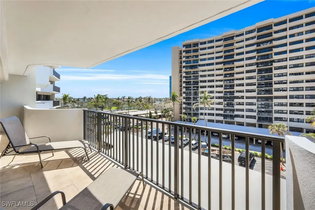 4005 Gulf Shore Boulevard N Naples FL 34103