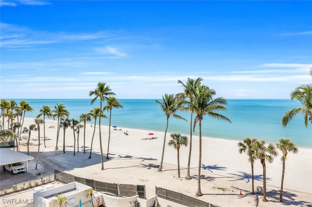 4005 Gulf Shore Boulevard N Naples FL 34103