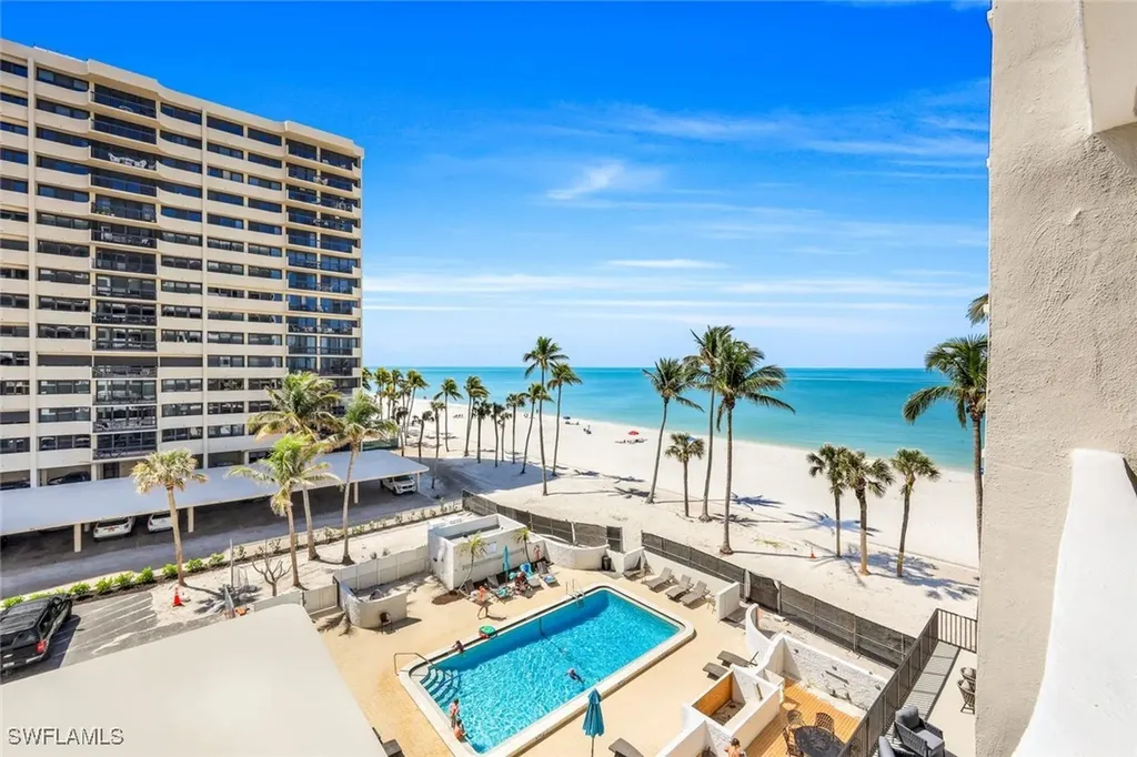 4005 Gulf Shore Boulevard N Naples FL 34103