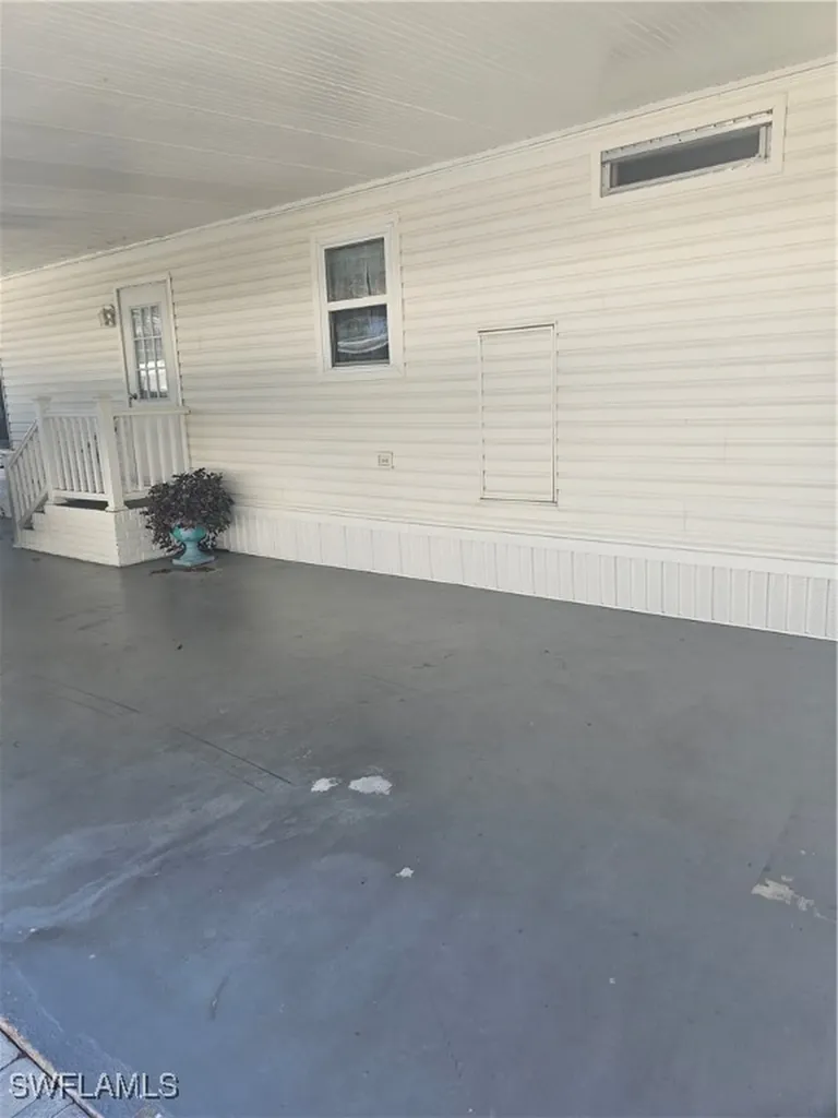 4 Elder Street Alva FL 33920