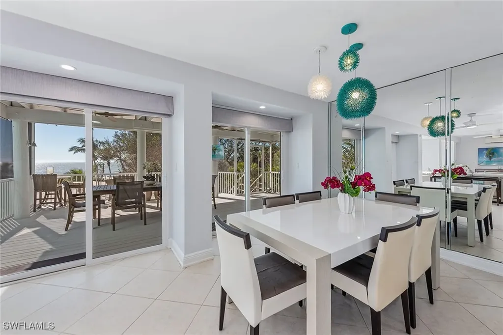 10455 Keewaydin Naples FL 34113