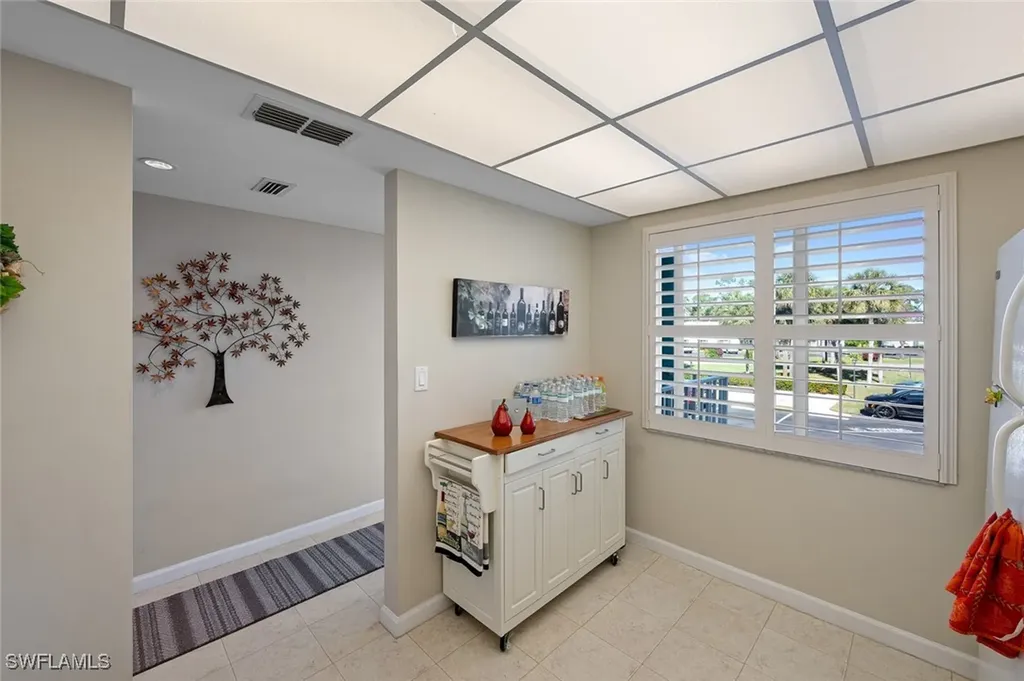 185 Penny Lane Naples FL 34112