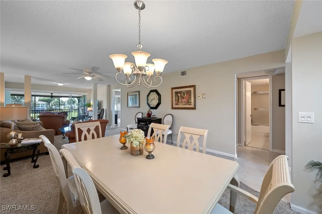 185 Penny Lane Naples FL 34112