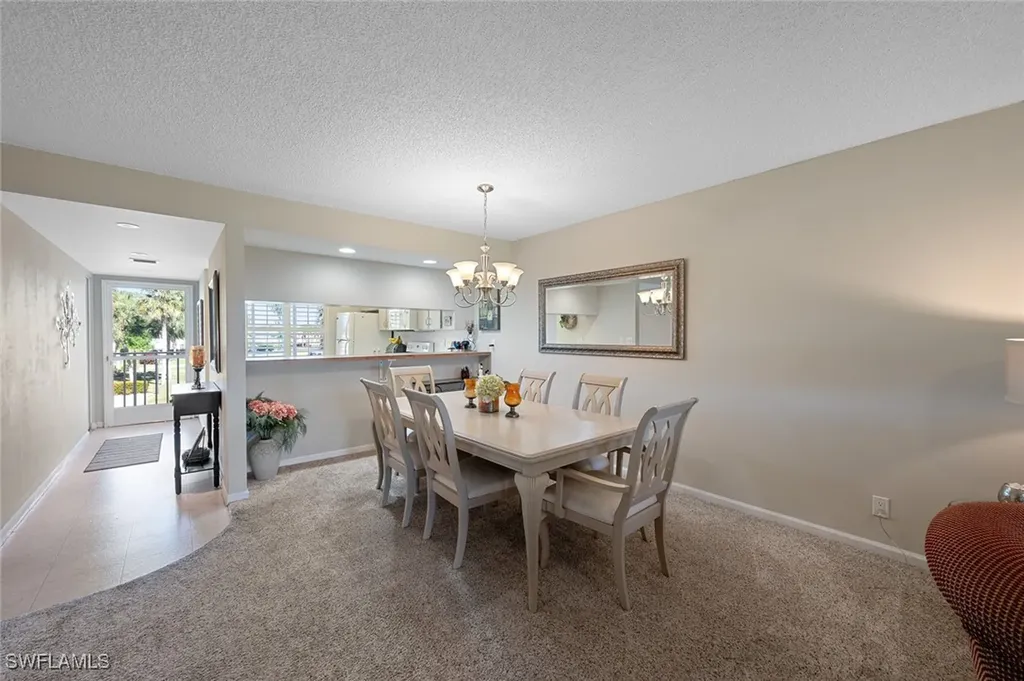 185 Penny Lane Naples FL 34112