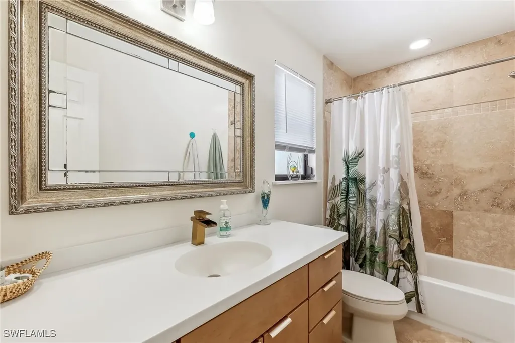 6024 Perthshire Lane Fort Myers FL 33908