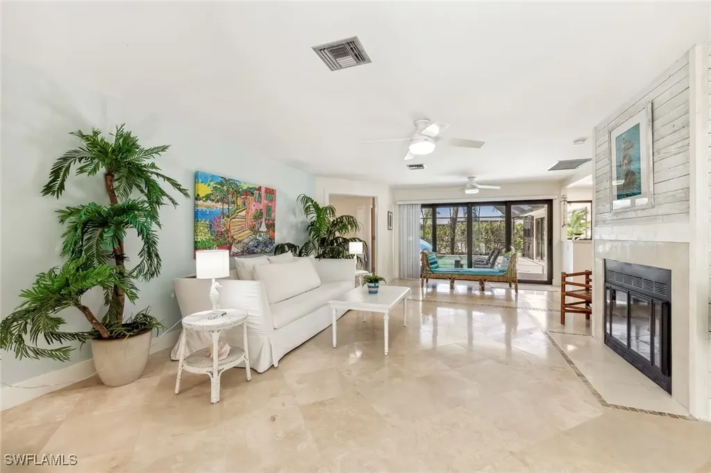 6024 Perthshire Lane Fort Myers FL 33908