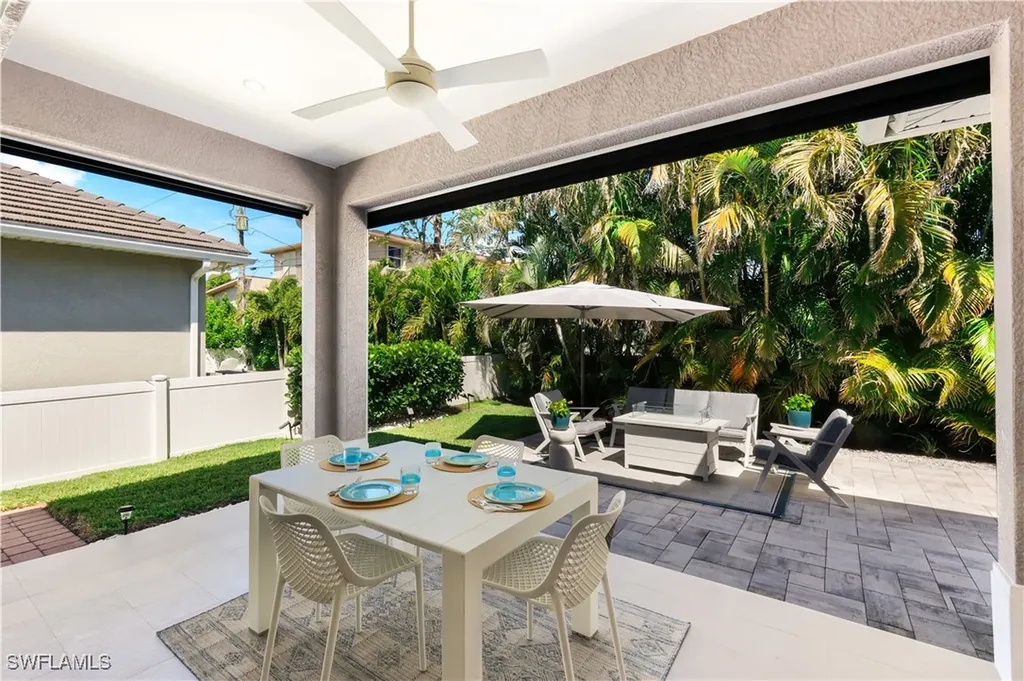 2669 Linda Drive Naples FL 34112