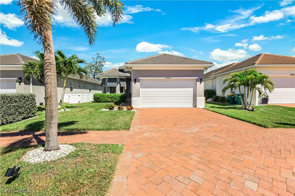 2669 Linda Drive Naples FL 34112