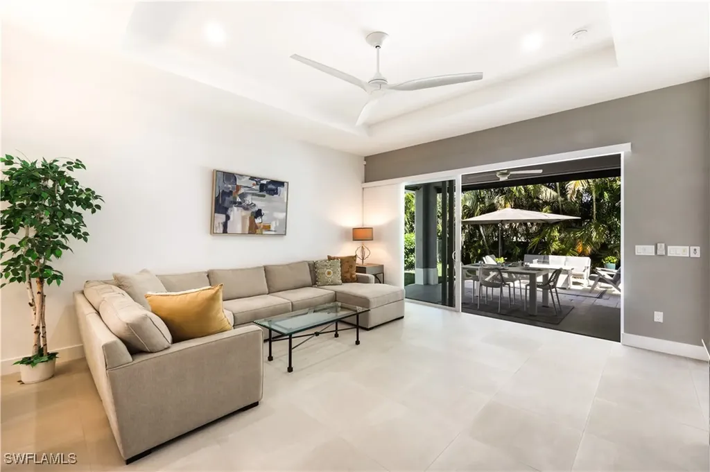 2669 Linda Drive Naples FL 34112