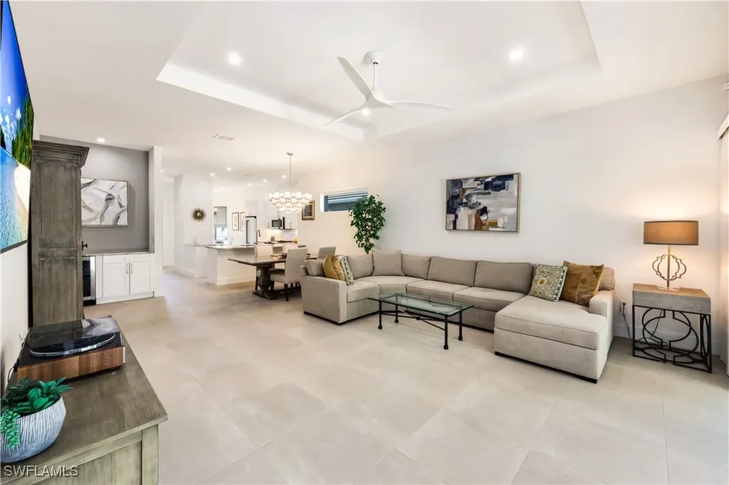 2669 Linda Drive Naples FL 34112