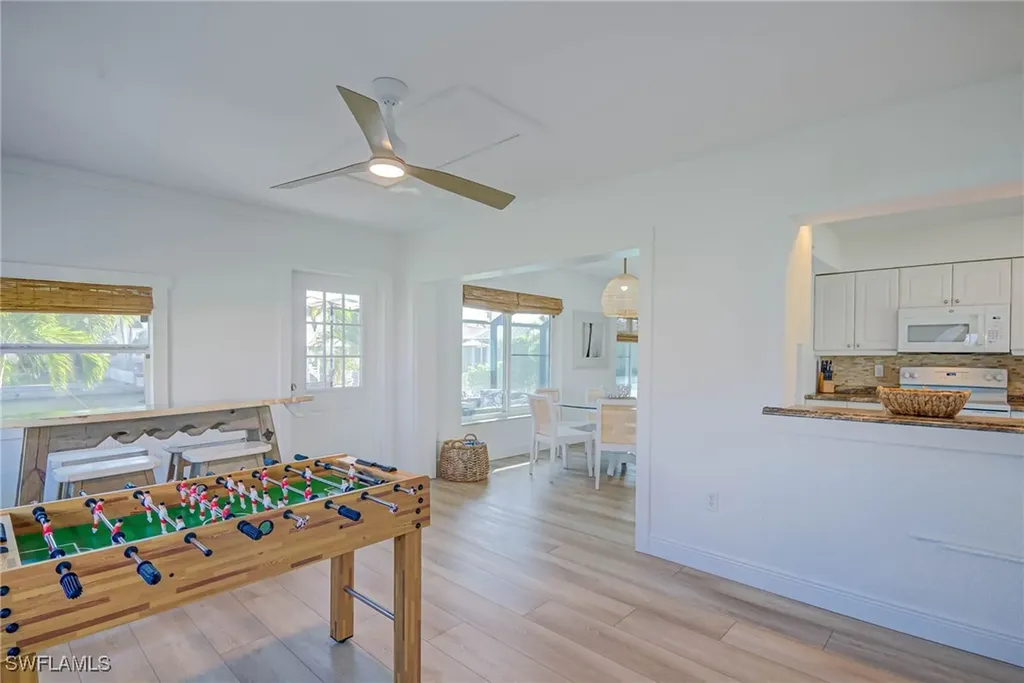 1131 Fern Court Marco Island FL 34145