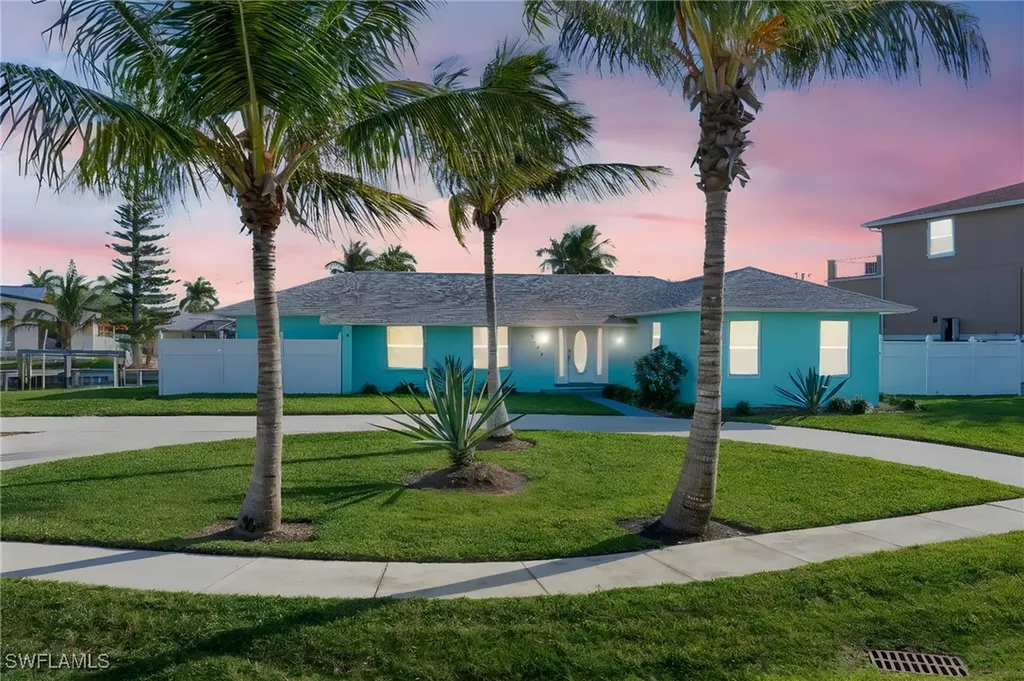 1131 Fern Court Marco Island FL 34145