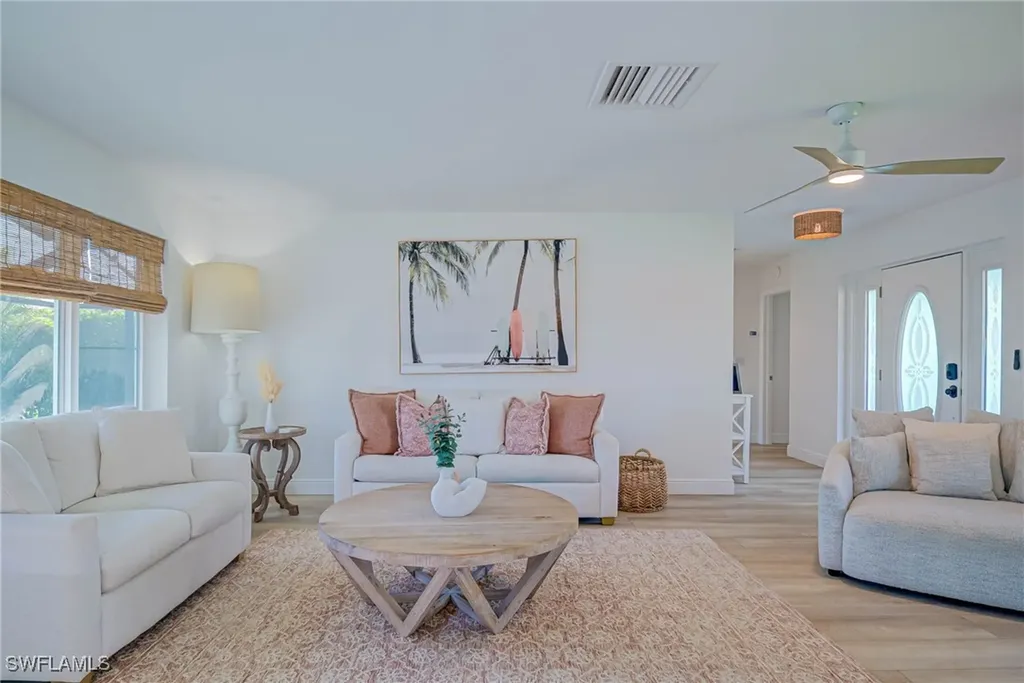 1131 Fern Court Marco Island FL 34145