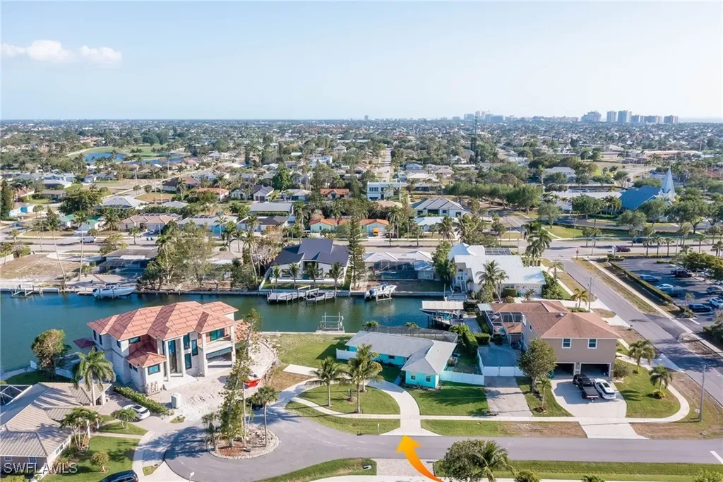 1131 Fern Court Marco Island FL 34145