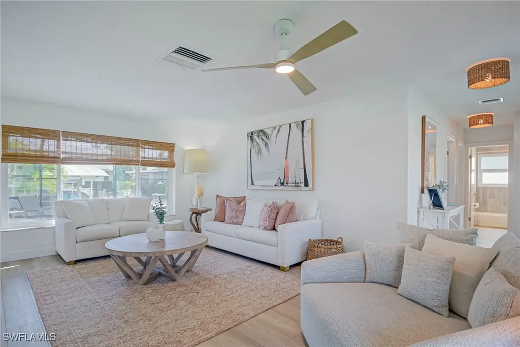 1131 Fern Court Marco Island FL 34145