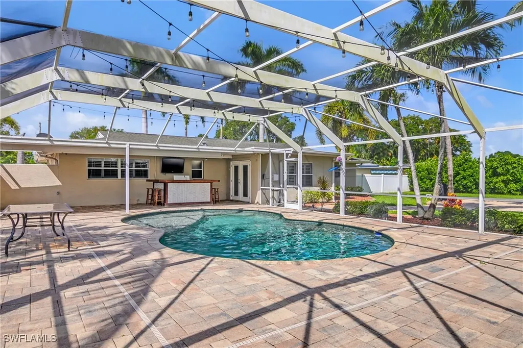 1687 N Flossmoor Road Fort Myers FL 33919
