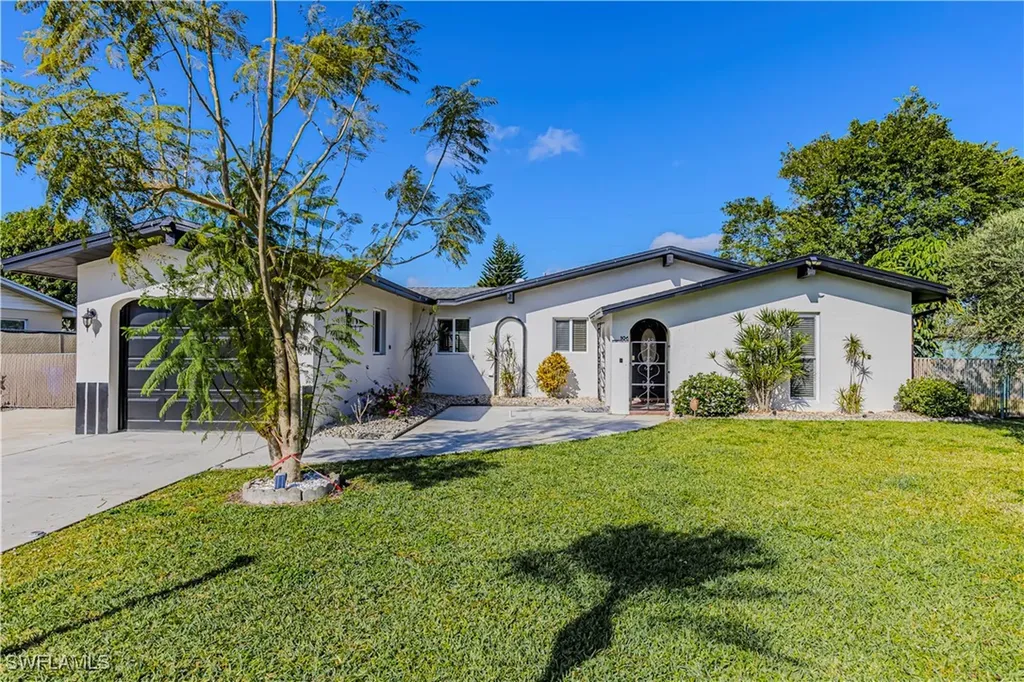 106 Starview Avenue Lehigh Acres FL 33936