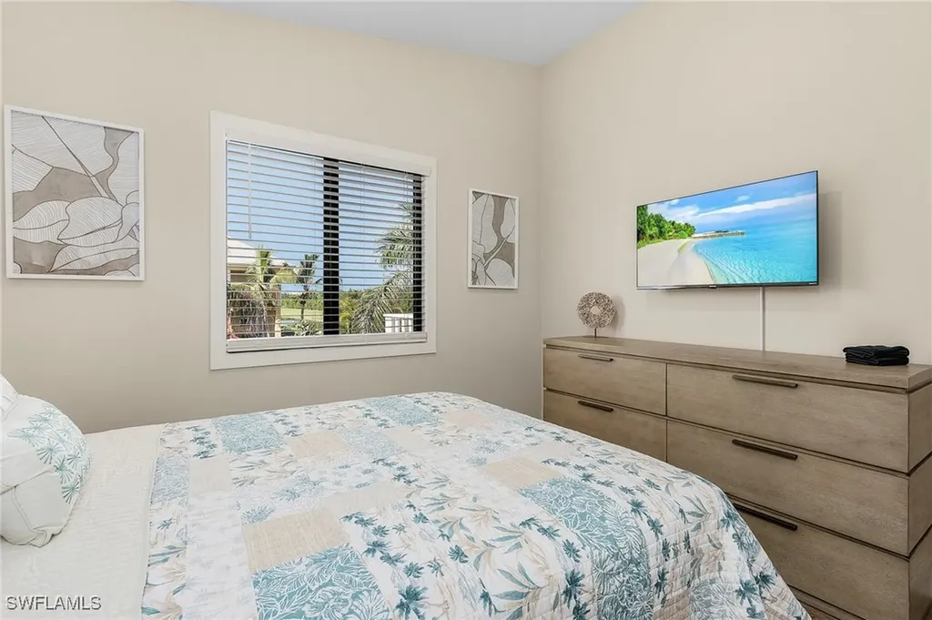 3262 Andrews Avenue Naples FL 34112