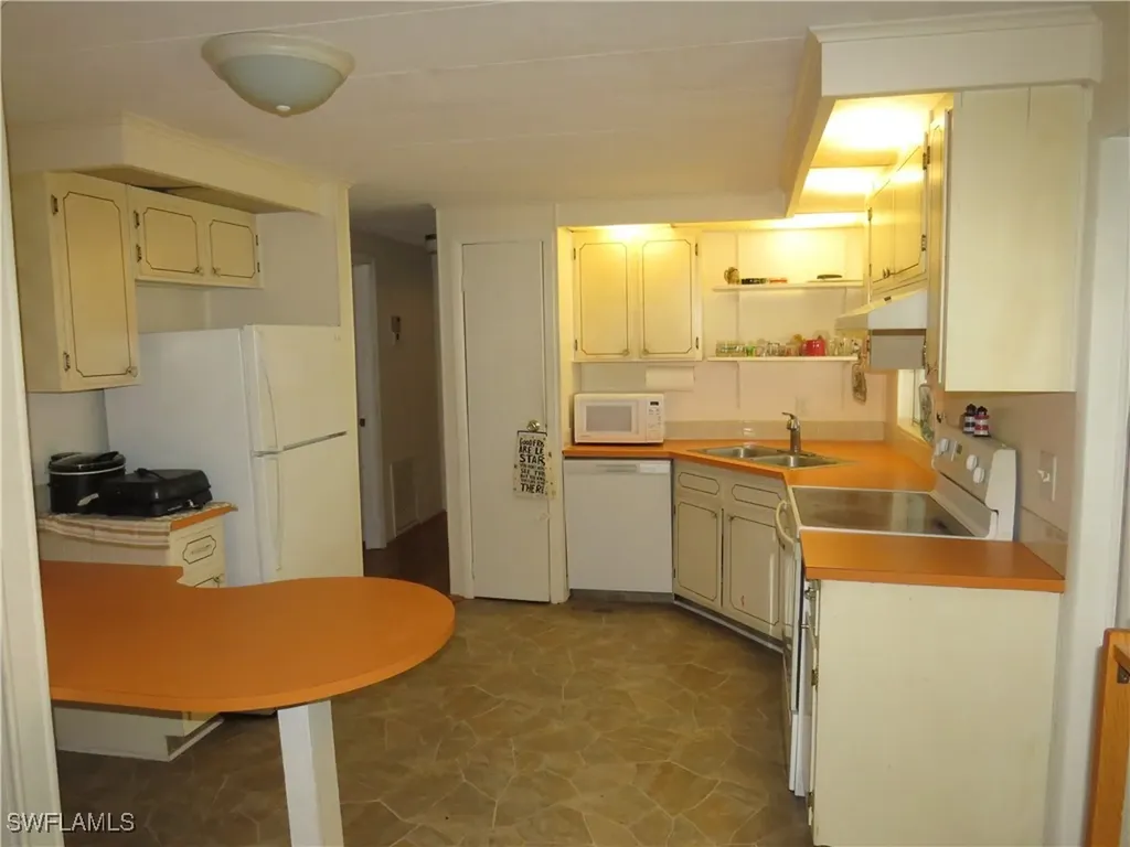 705 Blackburn Boulevard North Port FL 34287