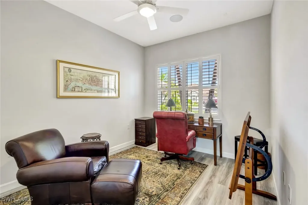 3376 Sandpiper Way Naples FL 34109