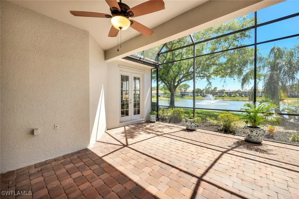 3376 Sandpiper Way Naples FL 34109