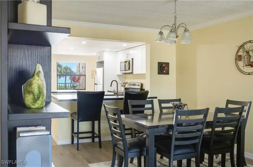 2445 W Gulf Drive Sanibel FL 33957