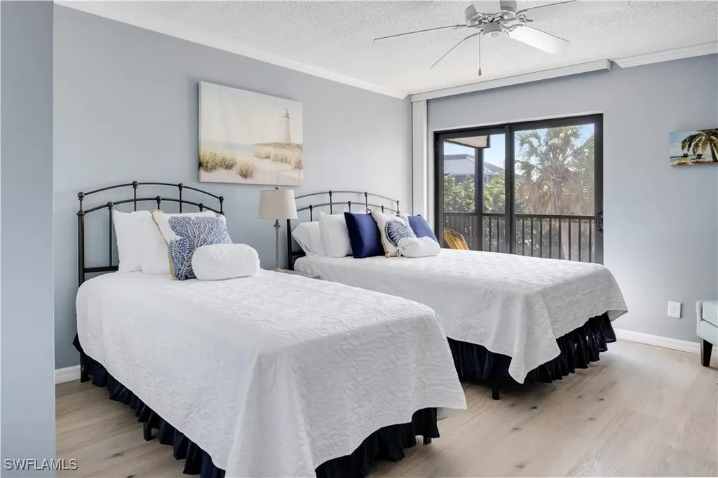 2445 W Gulf Drive Sanibel FL 33957