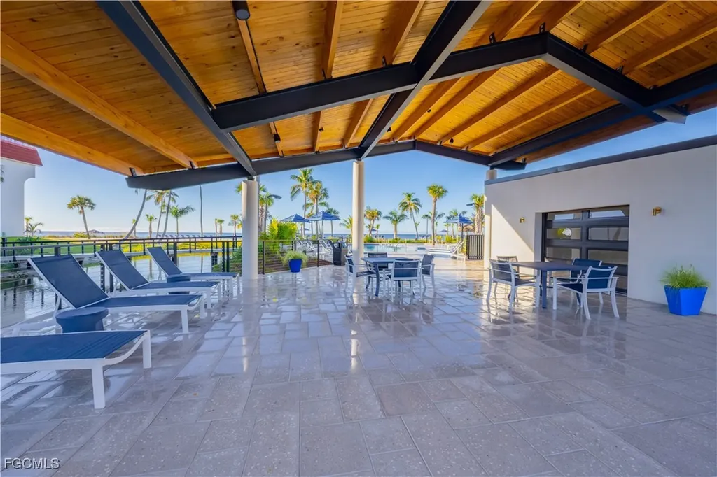 2445 W Gulf Drive Sanibel FL 33957
