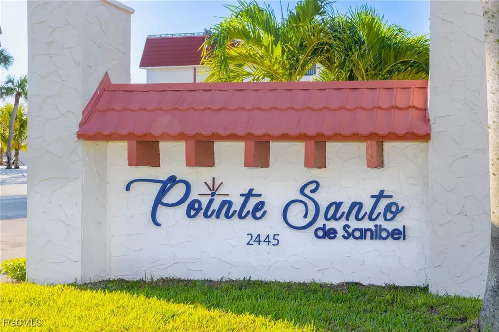 2445 W Gulf Drive Sanibel FL 33957