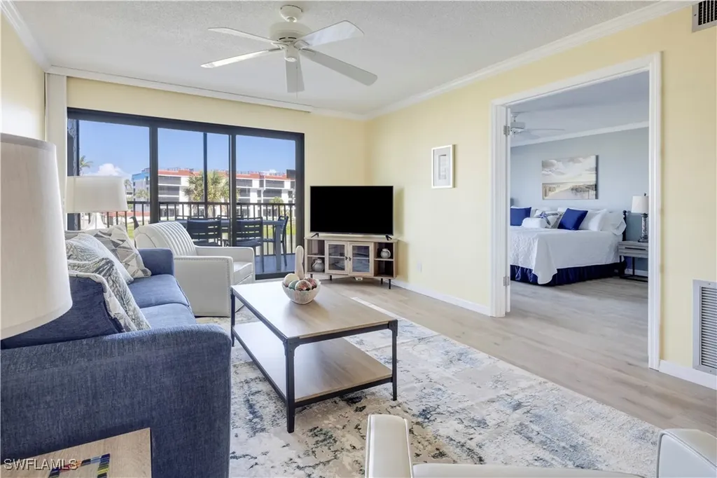 2445 W Gulf Drive Sanibel FL 33957