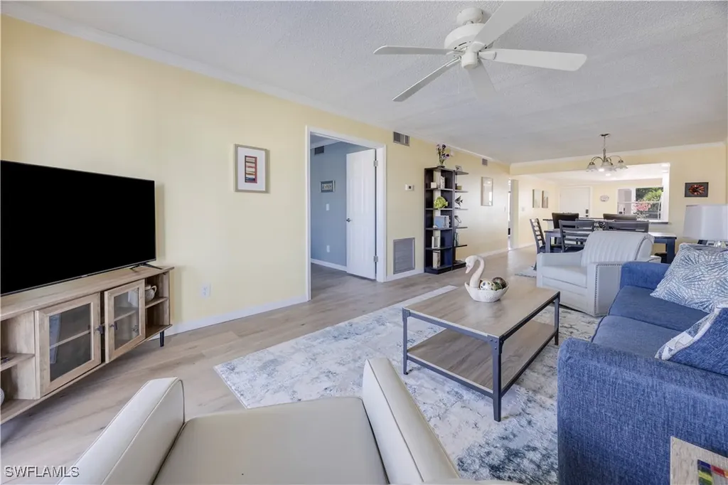 2445 W Gulf Drive Sanibel FL 33957