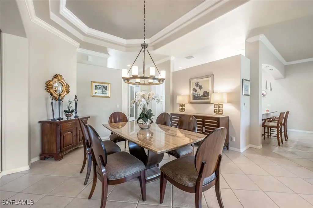 5624 Lago Villaggio Way Naples FL 34104