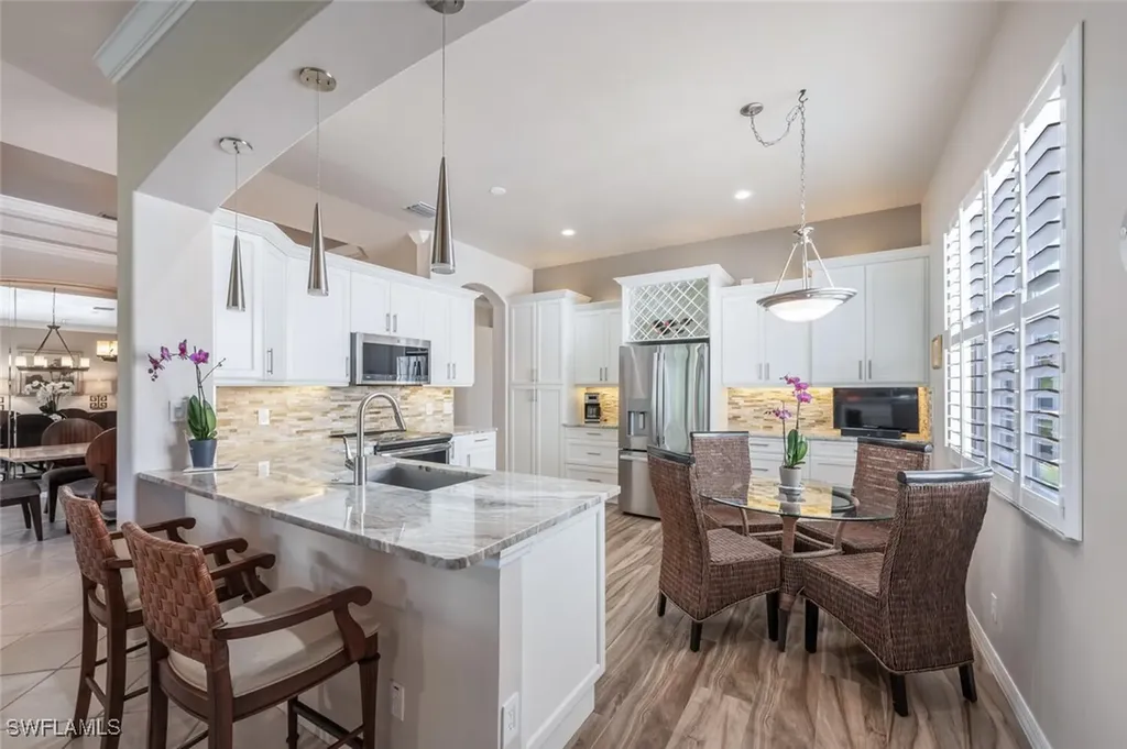 5624 Lago Villaggio Way Naples FL 34104