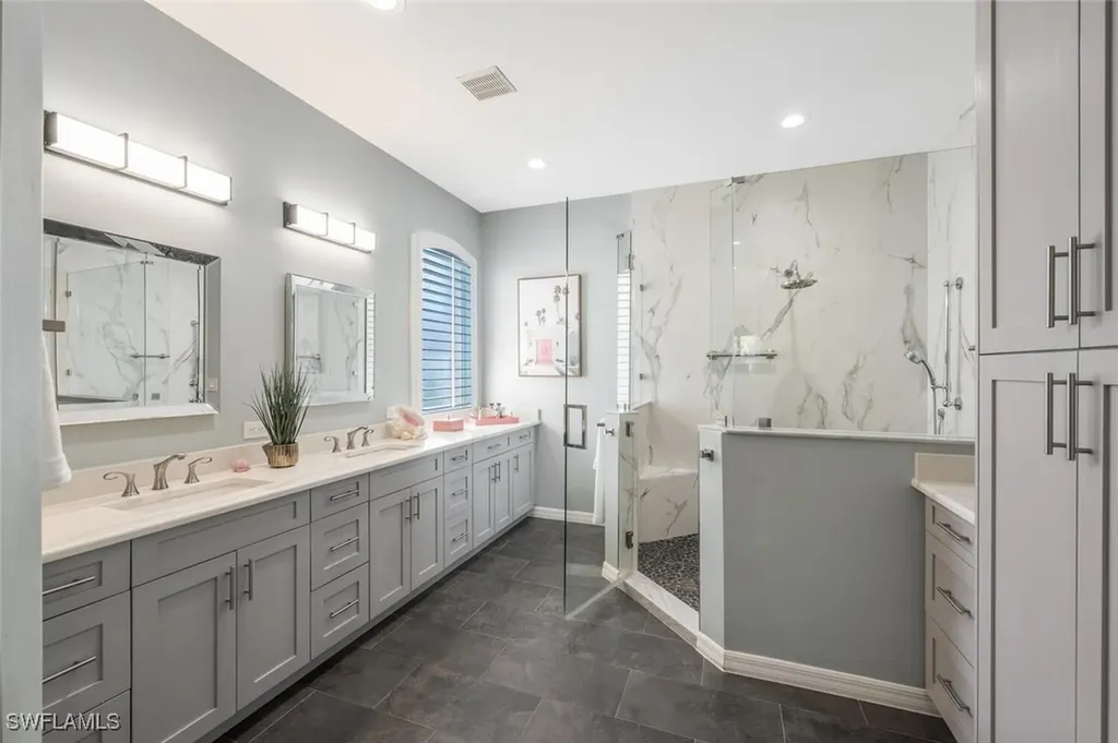 5624 Lago Villaggio Way Naples FL 34104