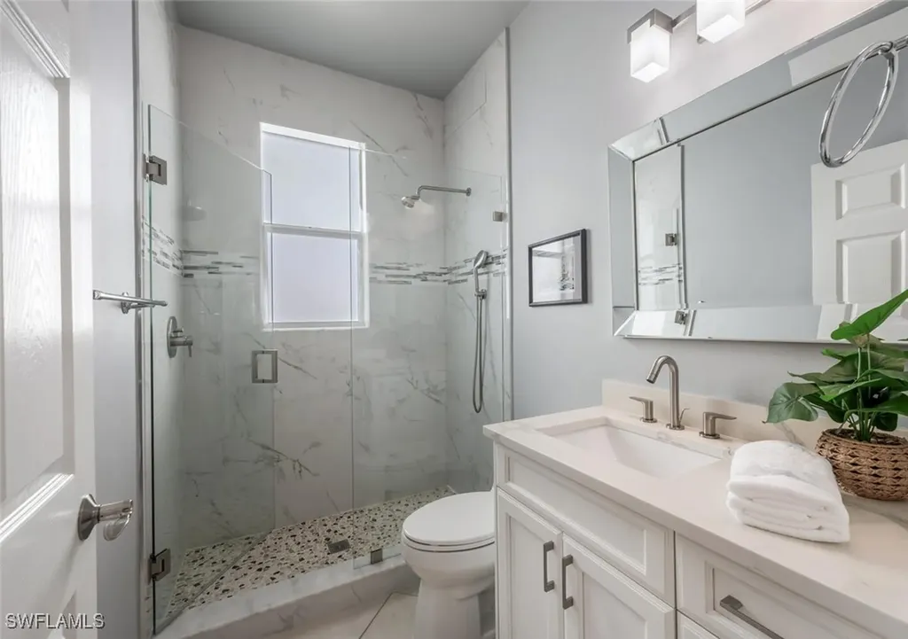 5624 Lago Villaggio Way Naples FL 34104