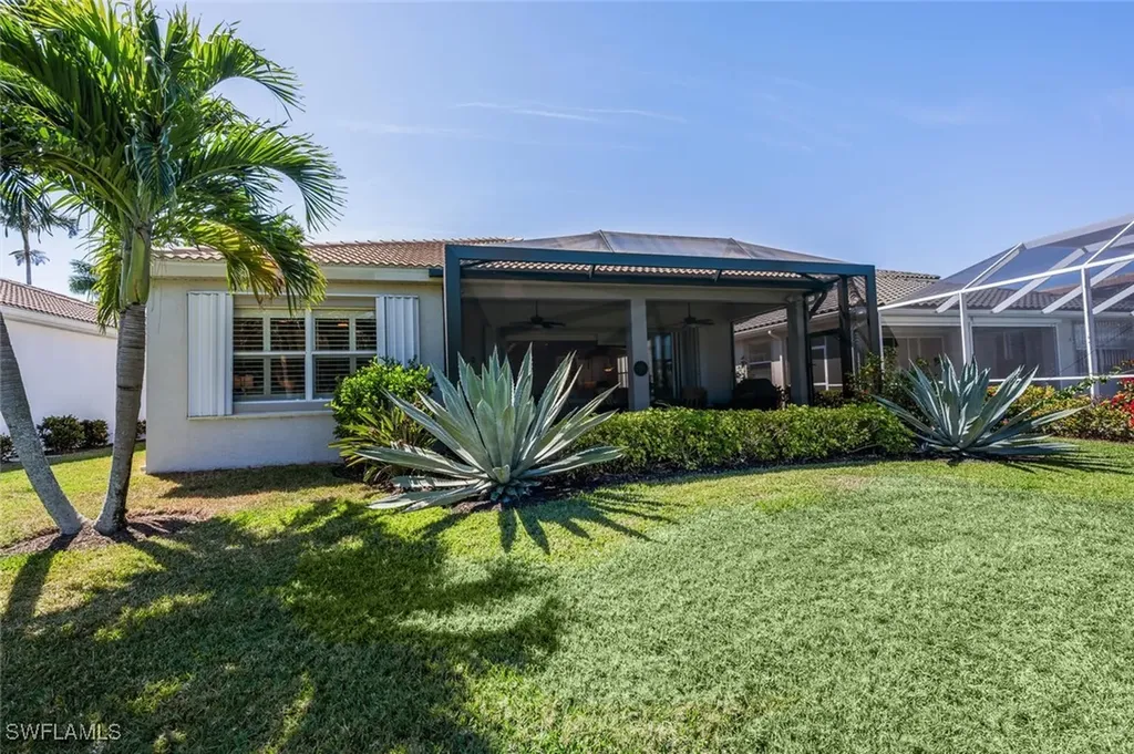 5624 Lago Villaggio Way Naples FL 34104