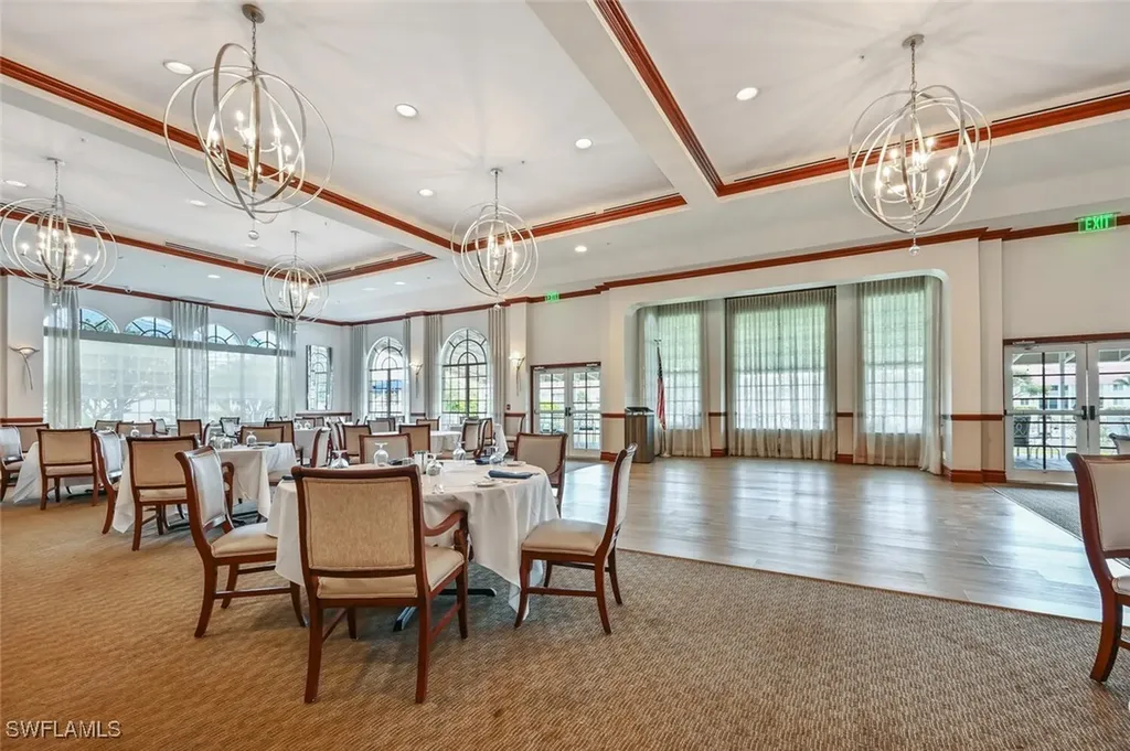 5624 Lago Villaggio Way Naples FL 34104