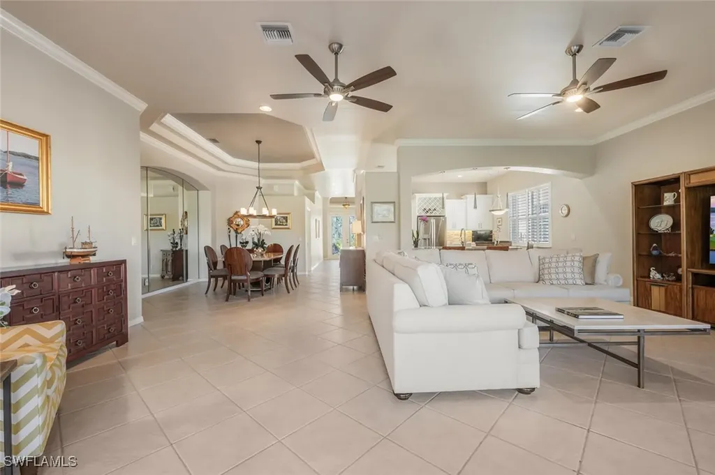 5624 Lago Villaggio Way Naples FL 34104