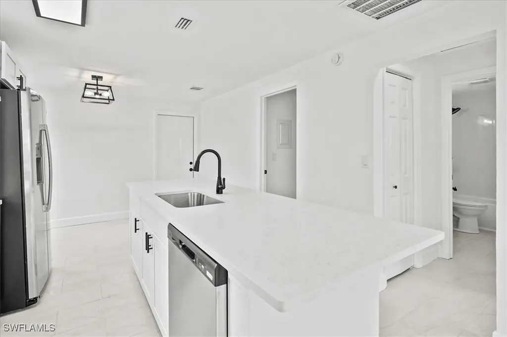 3655 Hibiscus Avenue Naples FL 34104