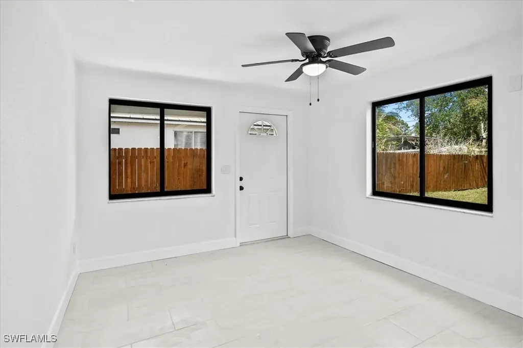 3655 Hibiscus Avenue Naples FL 34104