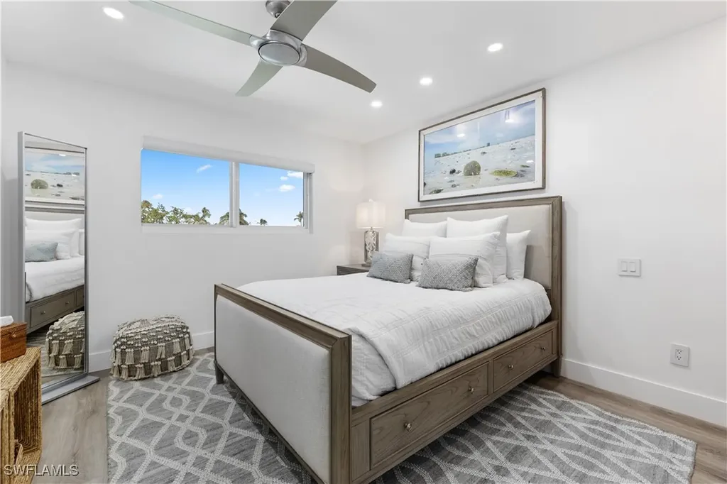 2500 Gulf Shore Boulevard N Naples FL 34103