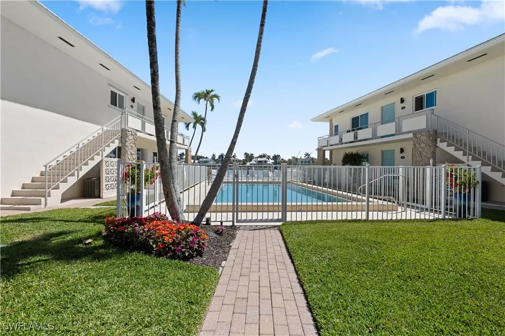2500 Gulf Shore Boulevard N Naples FL 34103