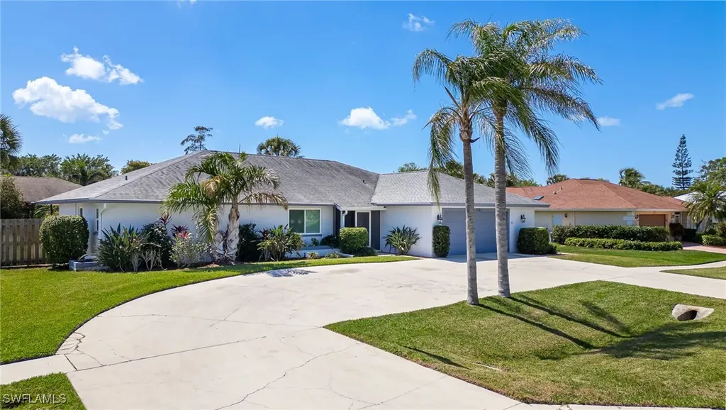 Naples FL, 2360 Outrigger Lane